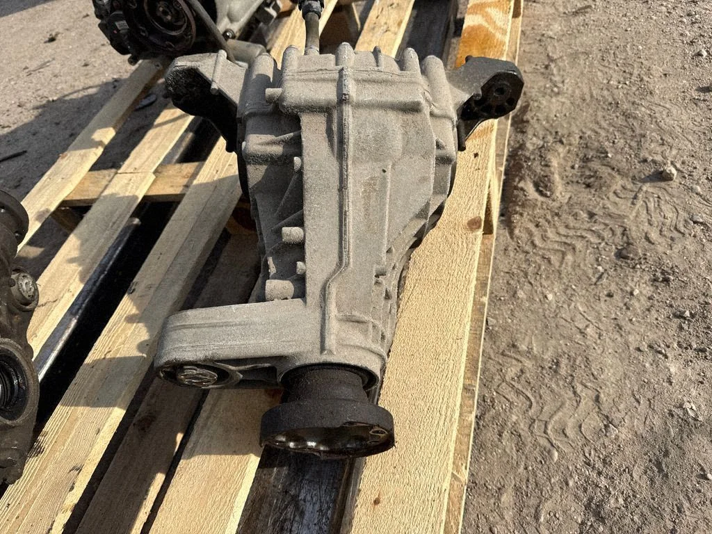 Tagumine reduktor (diferentsiaal) – Jeep Grand Cherokee (2010-2021)