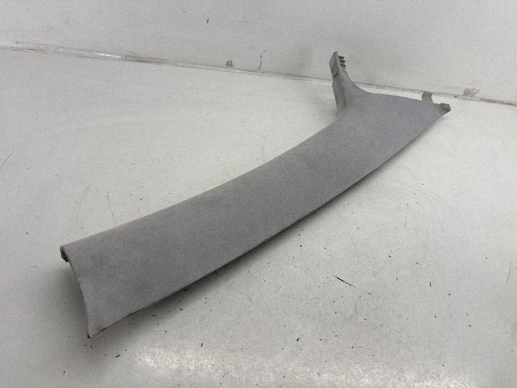 (A) pillar trim 1086241