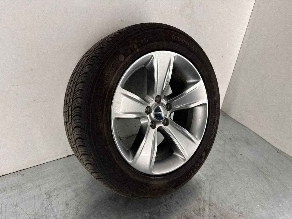 R18 alloy rim – Dodge Challenger (2008-2023)