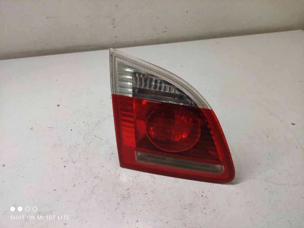 Tailgate rear/tail lights 69258939
