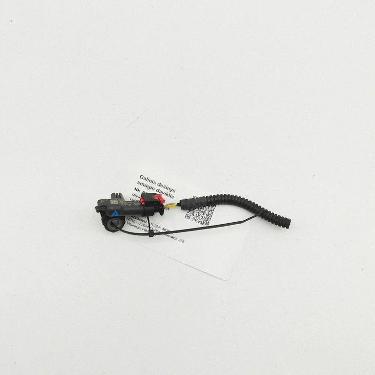 Airbag deployment crash/impact sensor – Tesla Model Y (2020-)