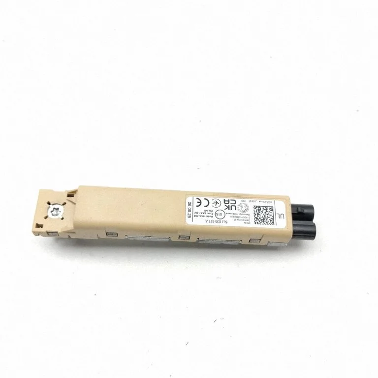 Antenas pastiprinātājs 5LJ035577A