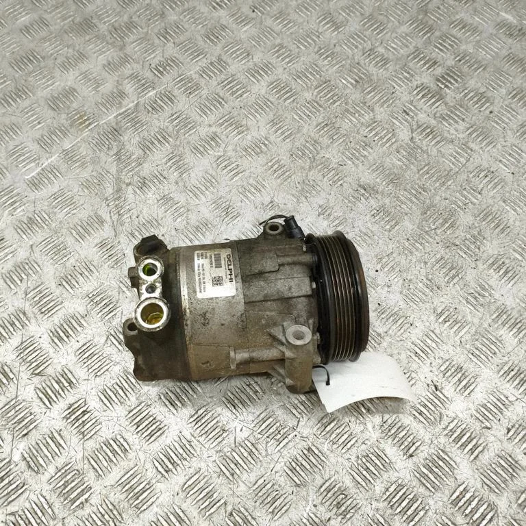 Air conditioning (A/C) compressor (pump) 01141230