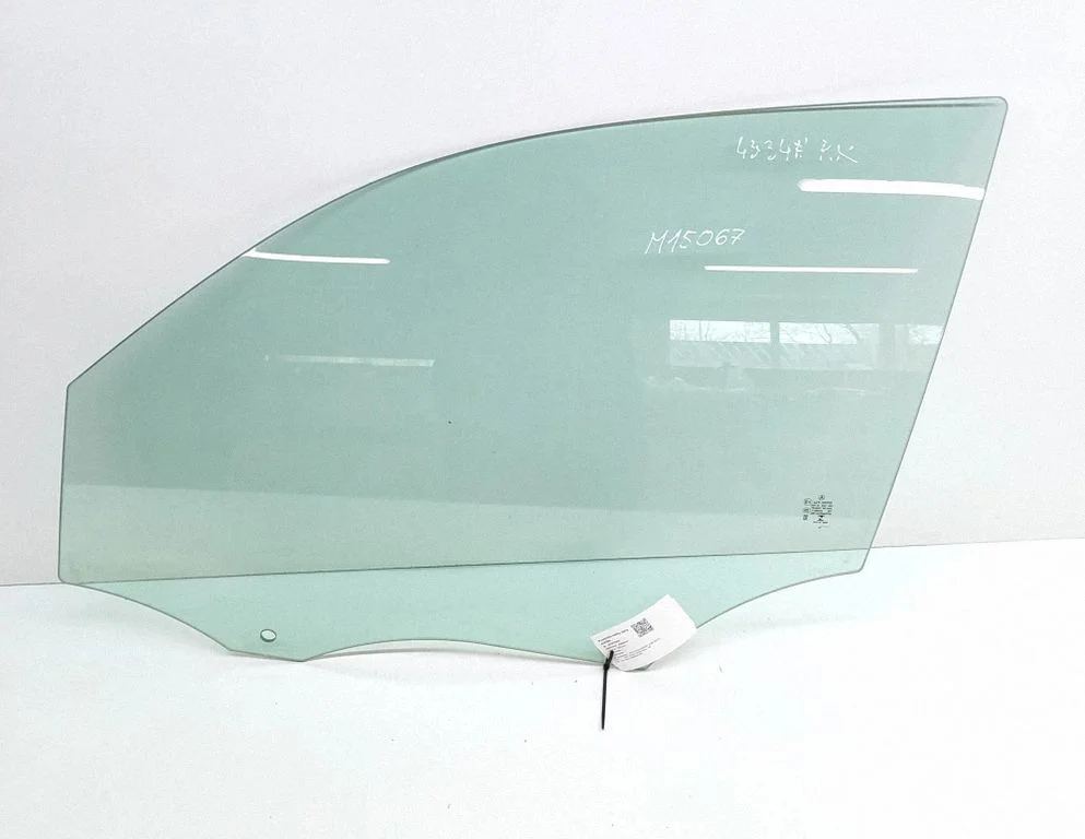 Front door window glass four-door A2437250100