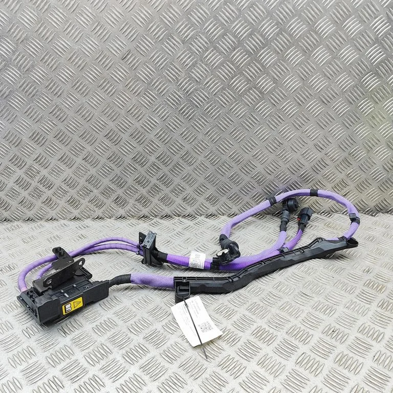 Muud juhtmed / juhtmestik 5A70EF5