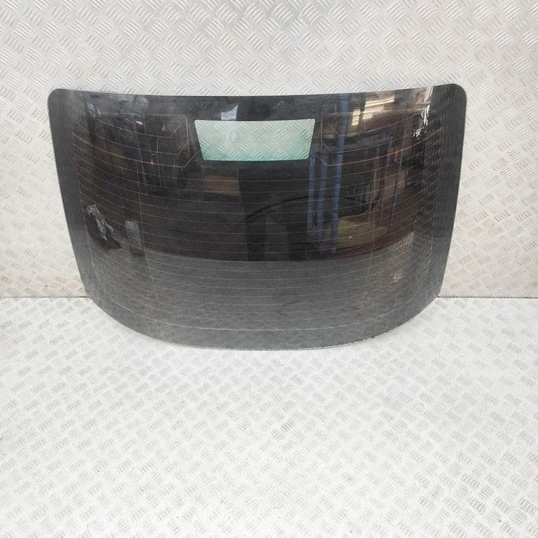 Rear windscreen/windshield window 68881600