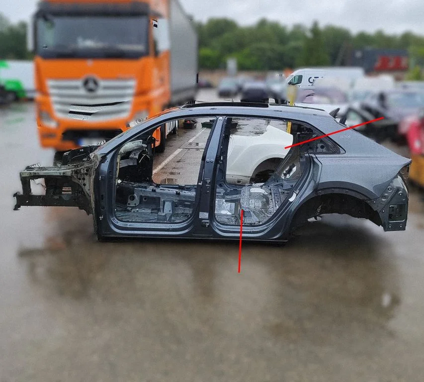 Rear quarter panel – left