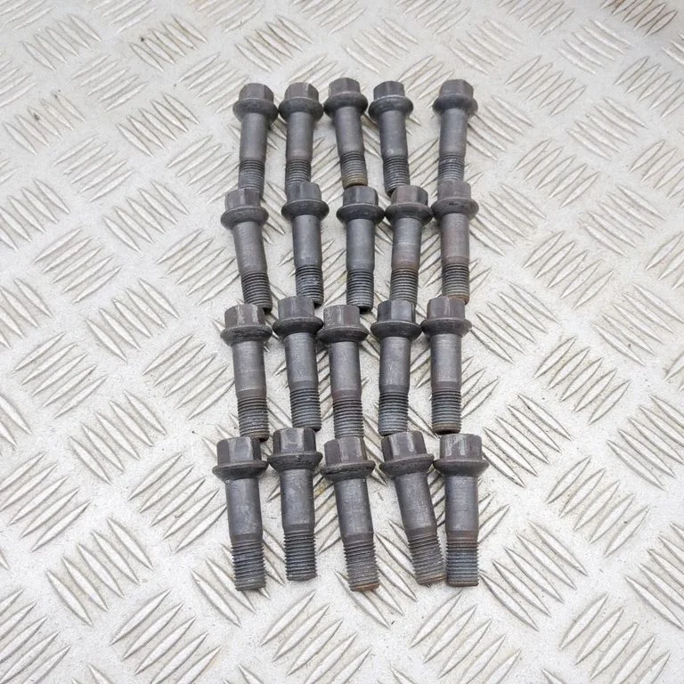 Nuts/bolts – Mercedes-Benz EQE v295 (2022-)