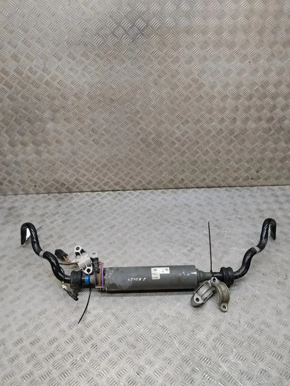 Active stabilizer – BMW XM (2022-)