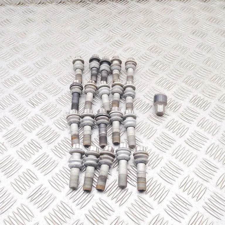 Nuts/bolts – Mercedes-Benz GLE-Class W167 (2019-)