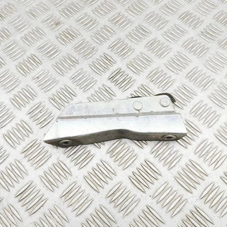 Rear bumper mounting bracket 80084400