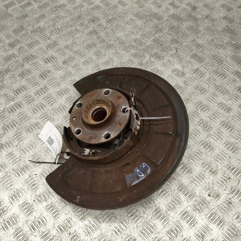 Rear wheel hub 670006805