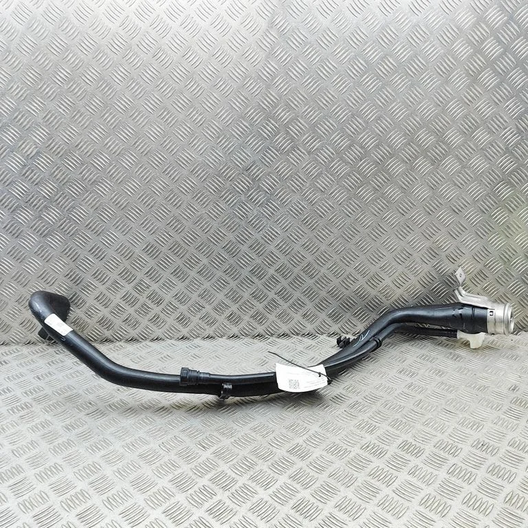 Kütusepaagi täitetoru 7380111