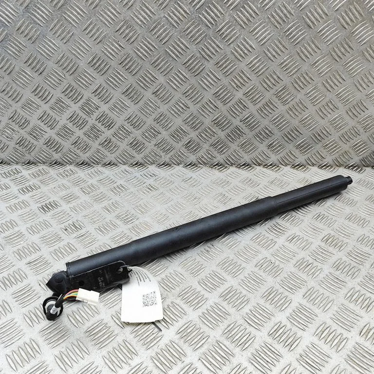 Tailgate/trunk strut/damper – BMW X5M G05 F95 (2019-)