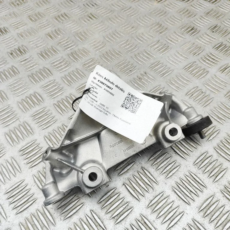 Ātrumkārbas stiprinājuma kronšteins – BMW X5M G05 F95 (2019-)