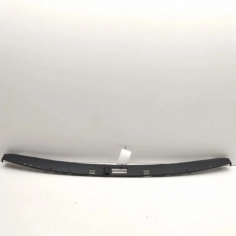 Tagaluugi numbrivalgustuse liist – BMW XM (2022-)