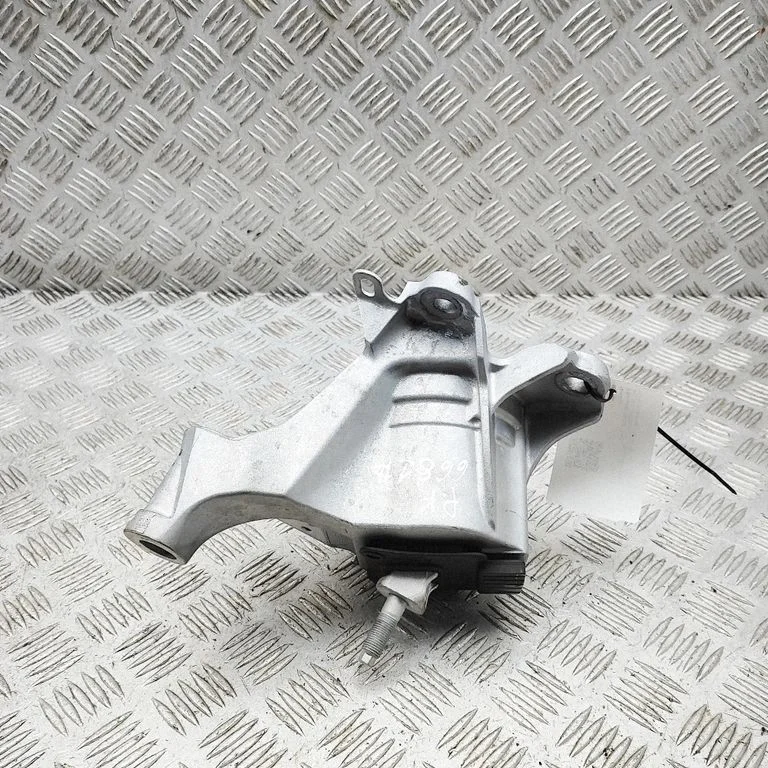 Mootoripadi KR9P39050A