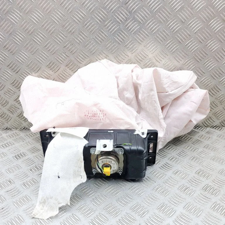 Passenger airbag – Mercedes-Benz GLE-Class W167 (2019-)