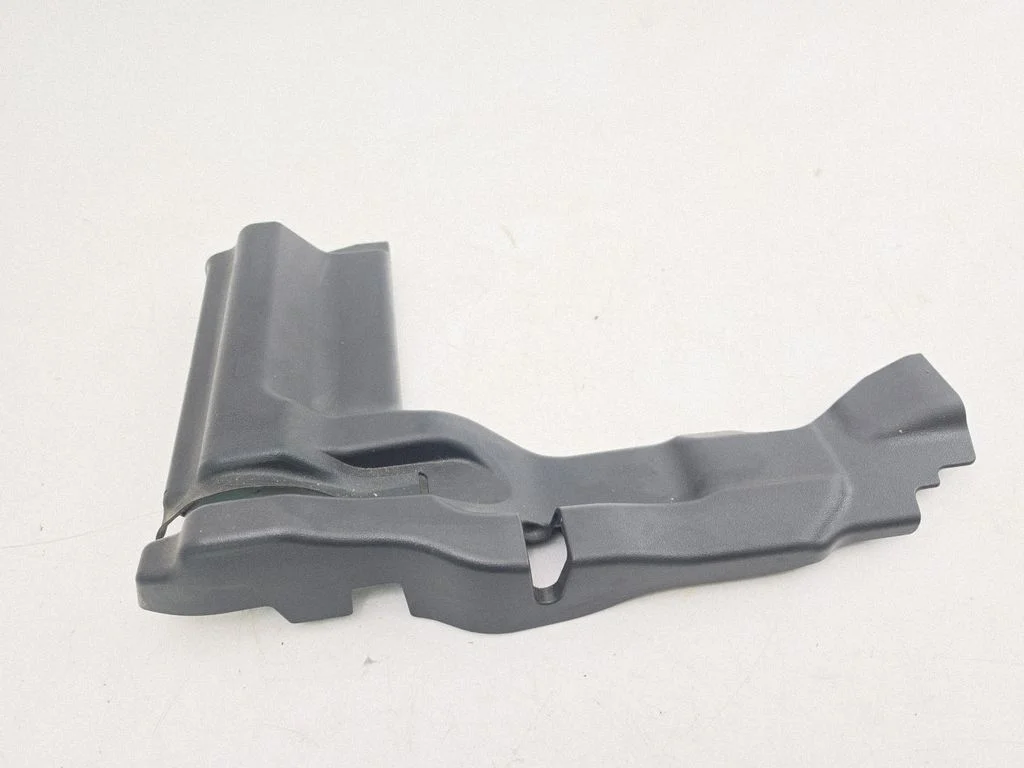 Rear seat rail trim cover 82505T0A2A010M1