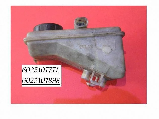Zbiorniczek płynu hamulcowego 6025107771
