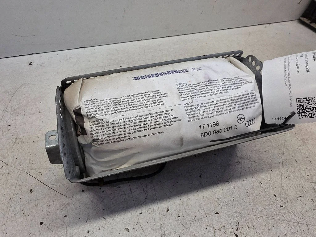 Pasažiera drošības spilvens – Audi A4 S4 B5 8D (1994-1999)