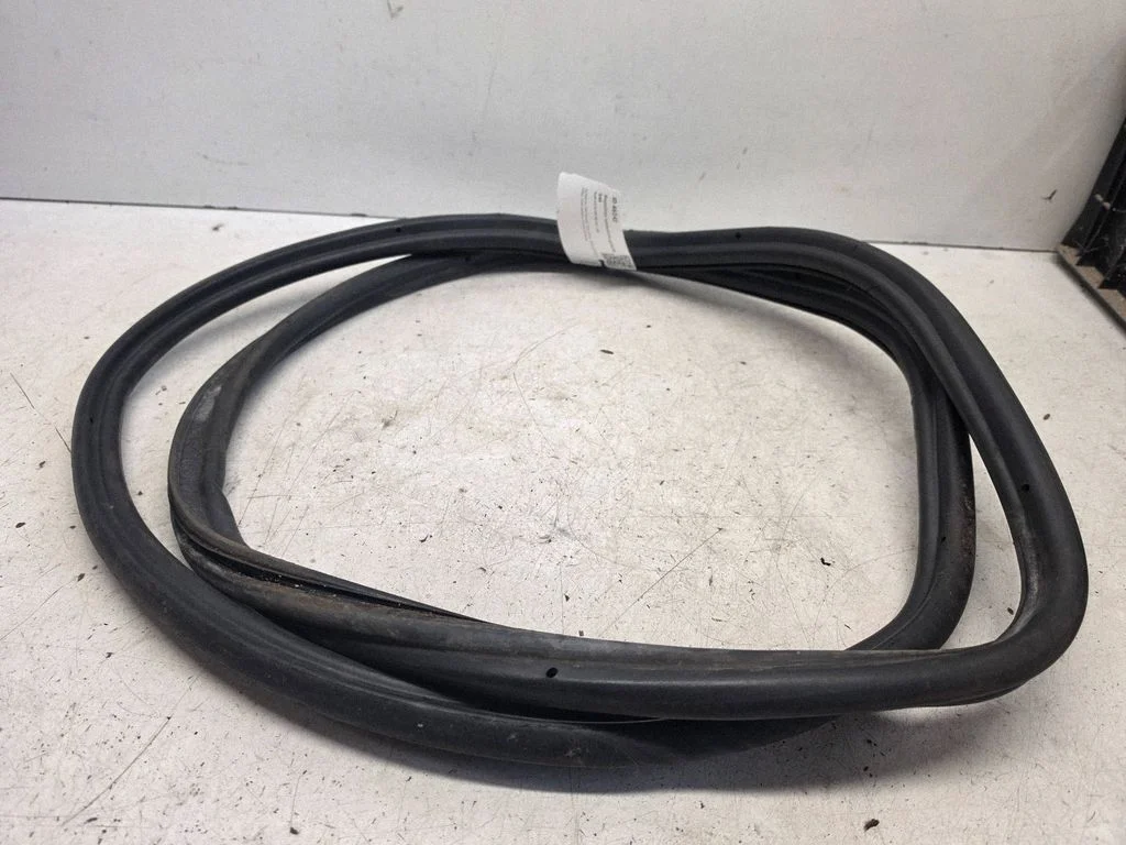 Loading door rubber seal (on body) – Audi A4 S4 B5 8D (1994-1999)