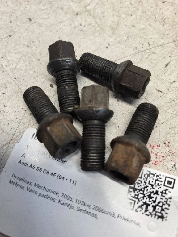 Nuts/bolts – Audi A6 Allroad C5 (1999-2005)