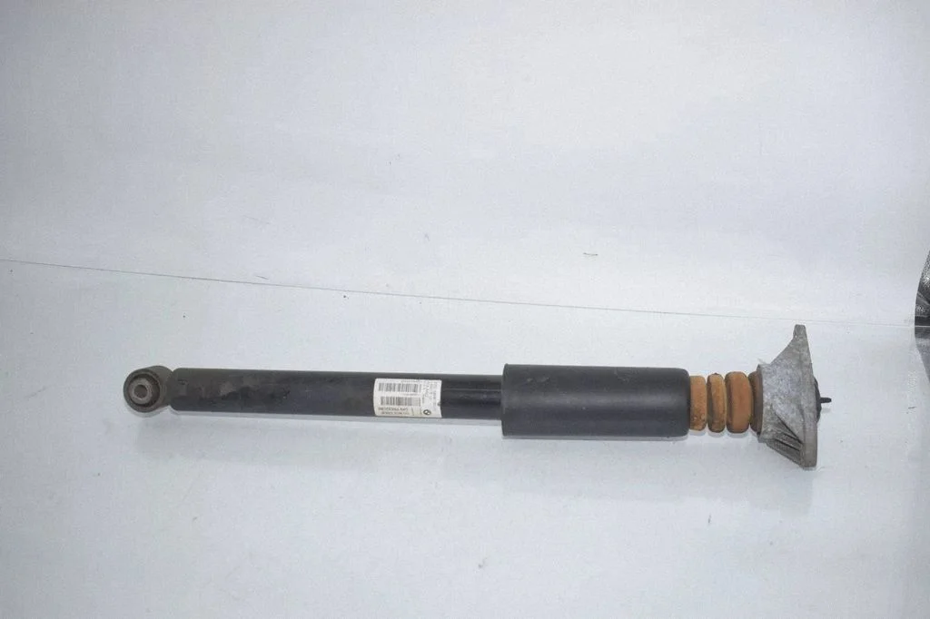 Tagumine amortisaator 6886760