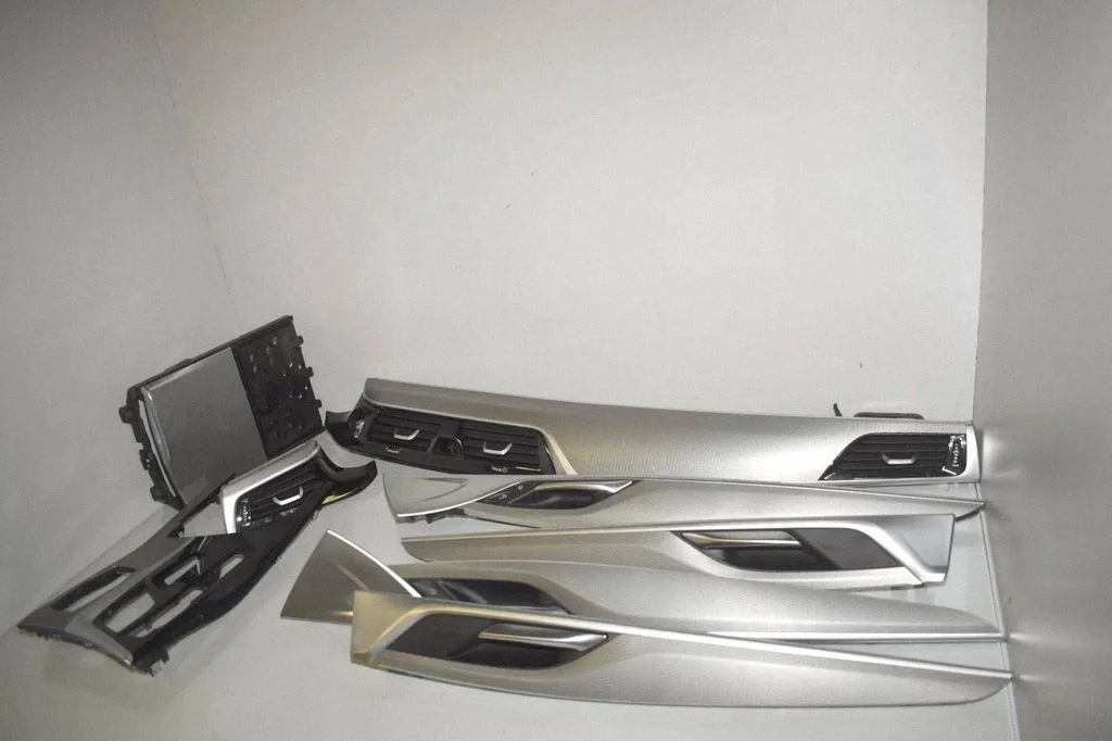 Salongi dekoratiivviimistluse komplekt – BMW 5-seeria G30 G31 G38 (2016-)