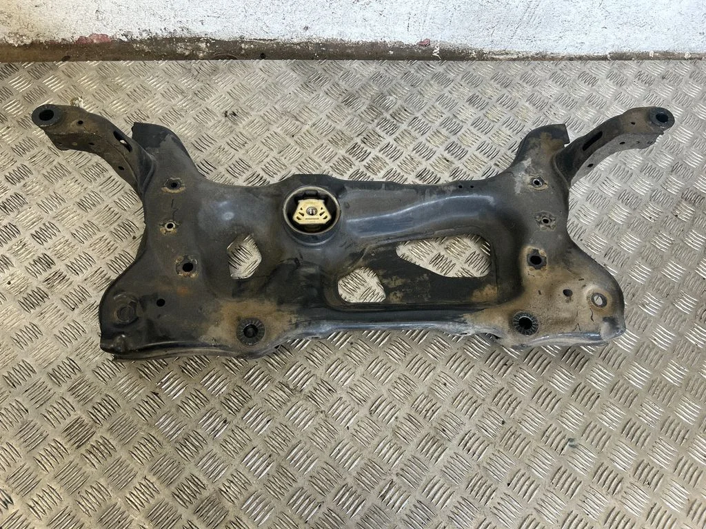 Front subframe – Volkswagen Tiguan Allspace (2017-)