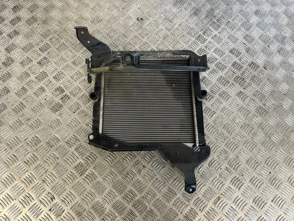 Chłodnica wody 4221354441 – Toyota Mirai (2015-2020)