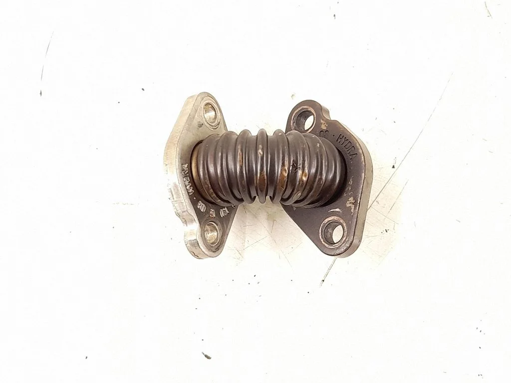 EGR valve line/pipe/hose 6421401308