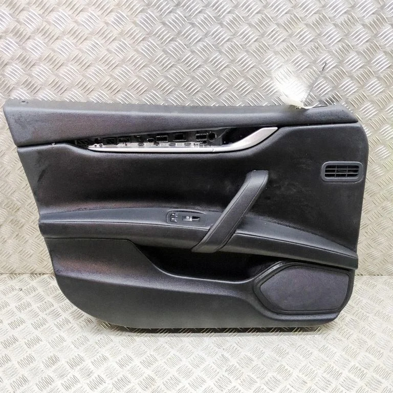 Front door card panel trim 670023571