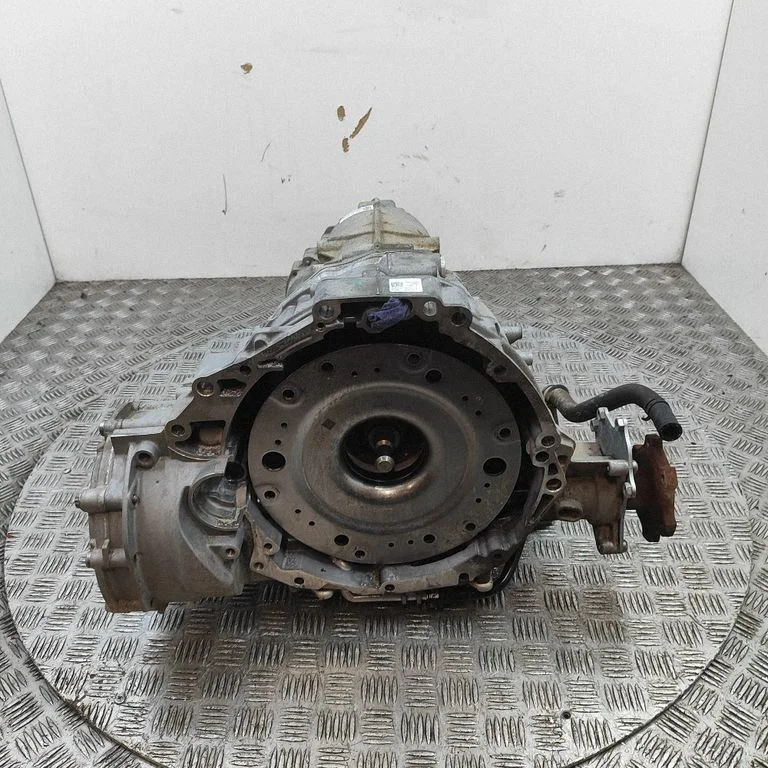 Automātiskā ātrumkārba 8HP65A