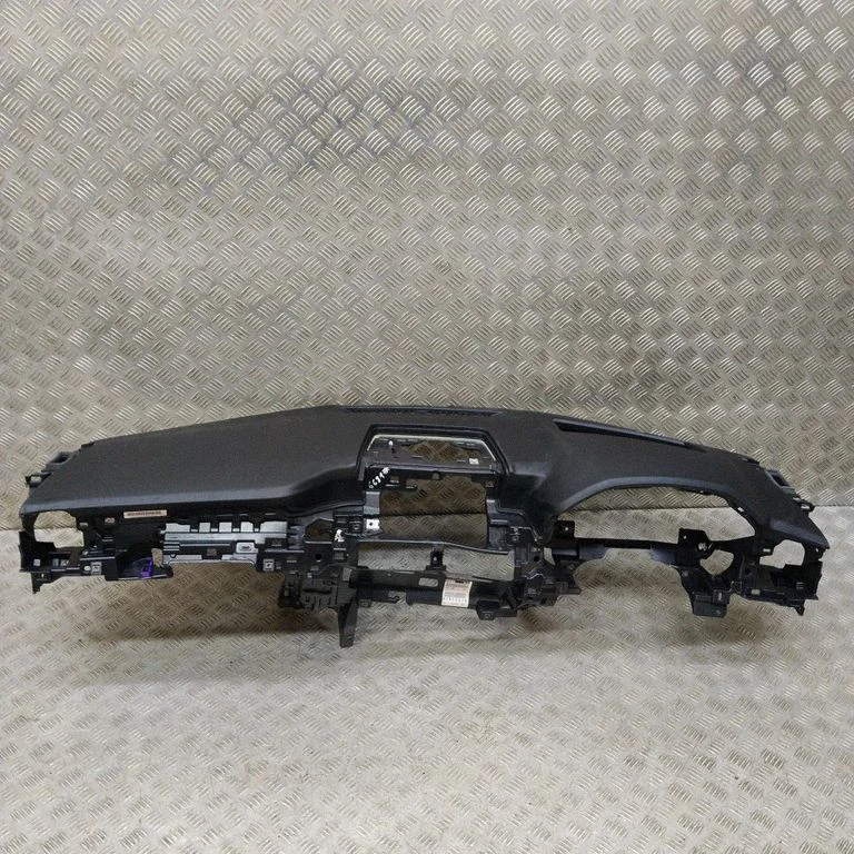 Panelis K61650381