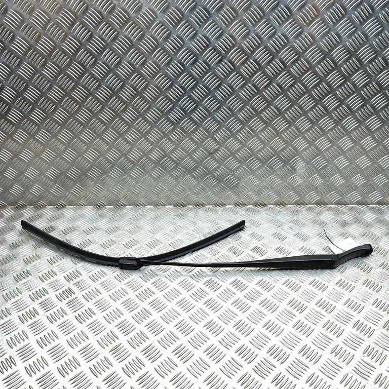 Windshield/front glass wiper blade – Skoda Elroq (2024-)