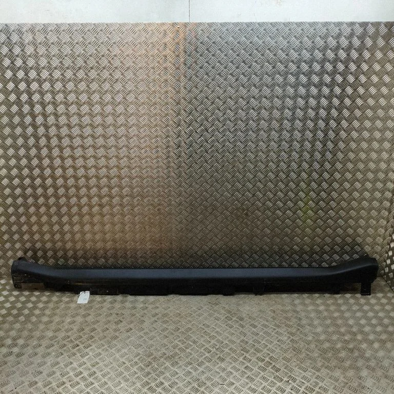 Sill 9450909