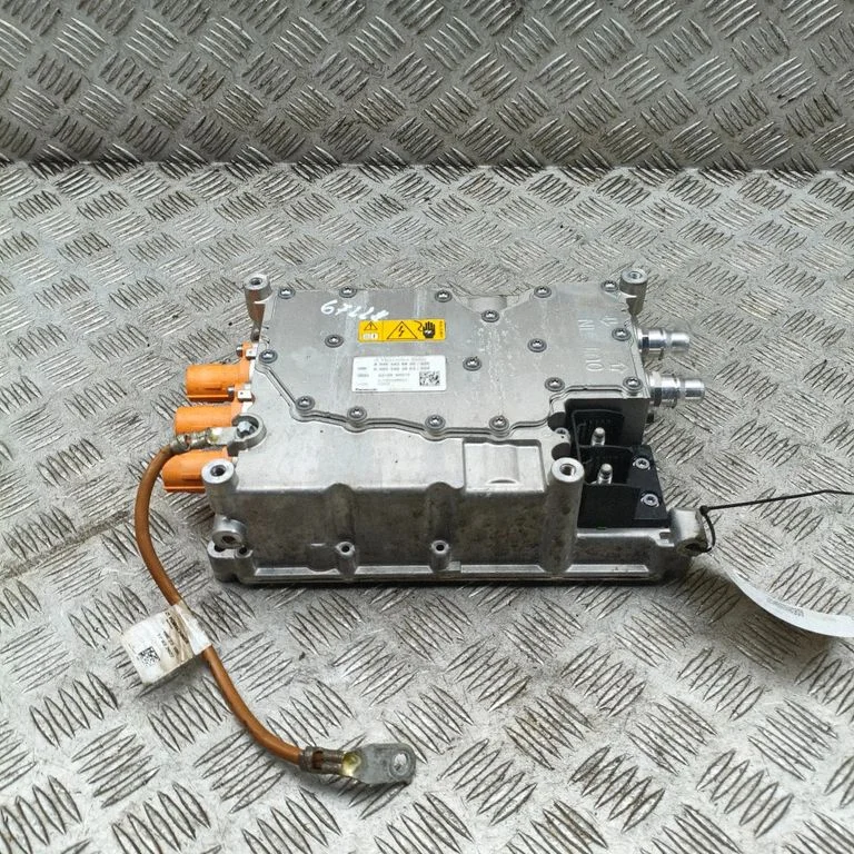 Voltage converter inverter – Mercedes-Benz EQE v295 (2022-)