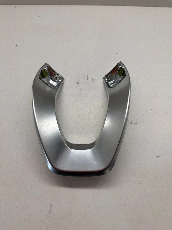 Steering wheel trim – Mercedes-Benz C-Class W205 (2014-2021)