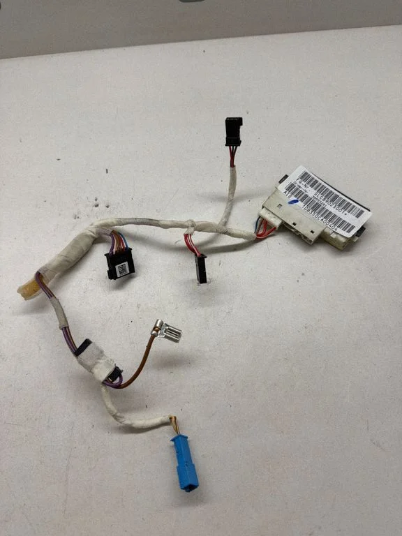 Steering wheel buttons/switches SLC89023001
