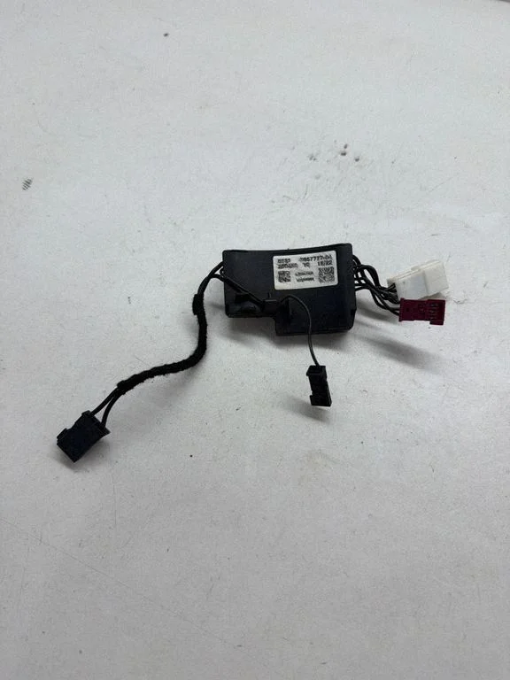 Steering wheel buttons/switches 7857777