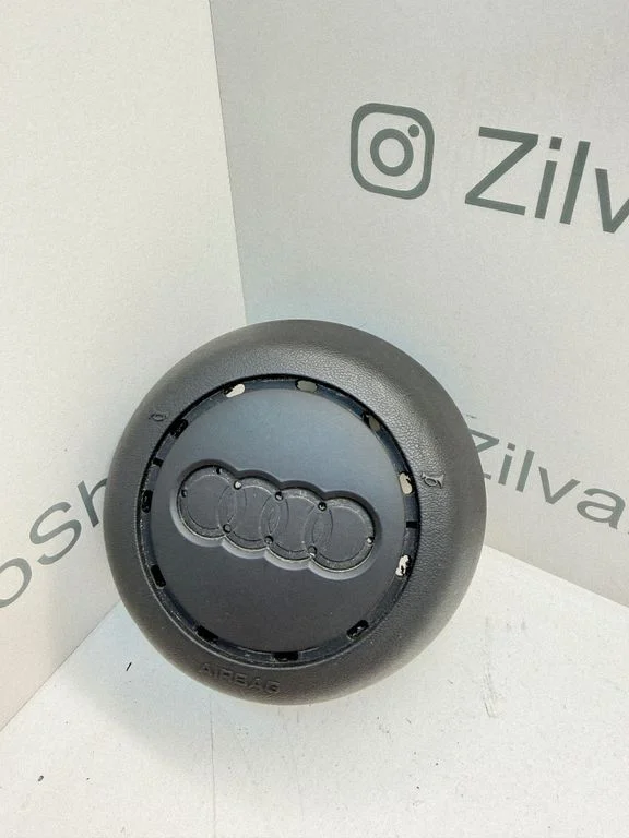 Steering wheel airbag cover – Audi A4 S4 B9 (2015-2019)