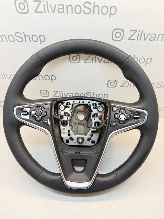 Steering wheel 39016157