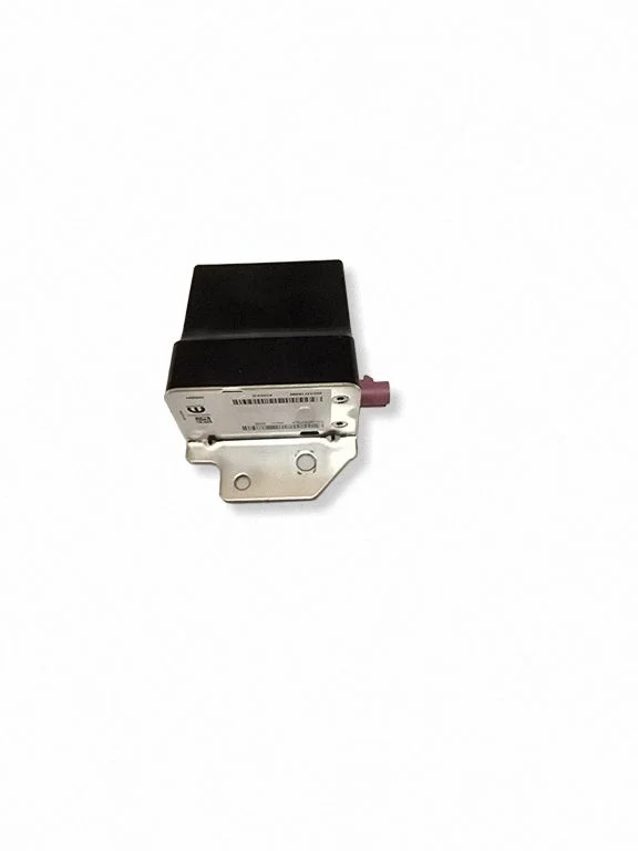 Aerial GPS antenna P68293977AA