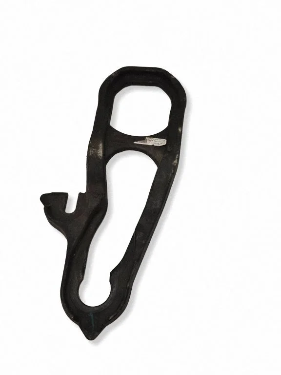 Towing hook eye 65339