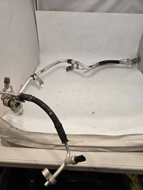 Air conditioning (A/C) pipe/hose 68277009ac