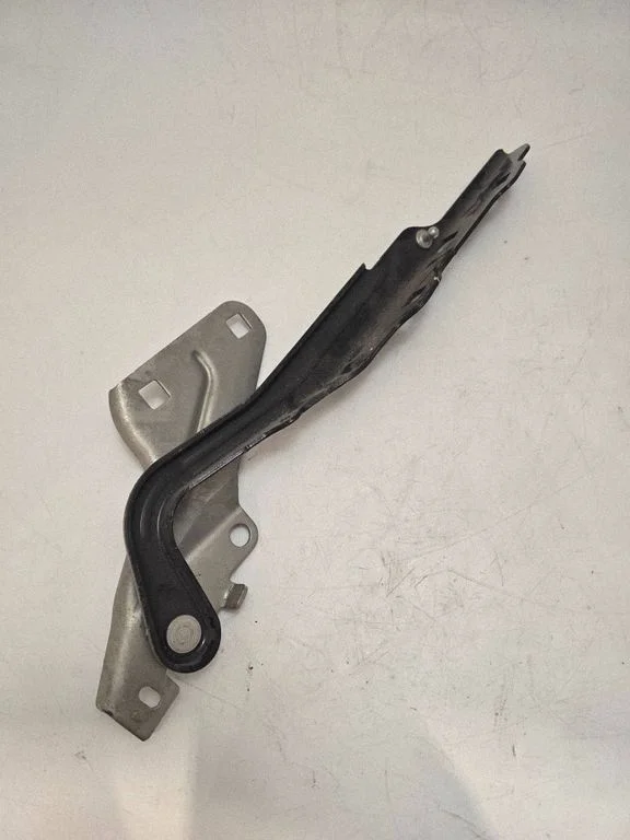 Engine bonnet/hood hinges – Ram 1500 DT (2018-)