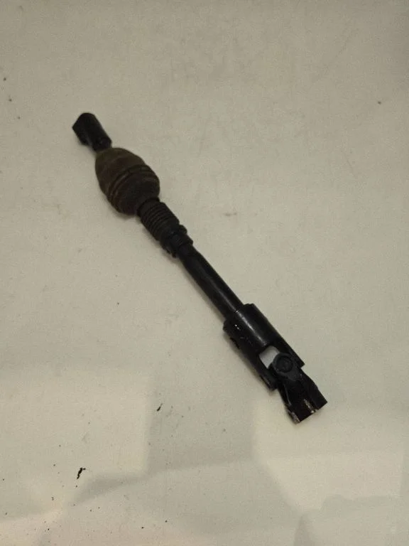 Steering column universal joint – Ram 1500 DT (2018-)