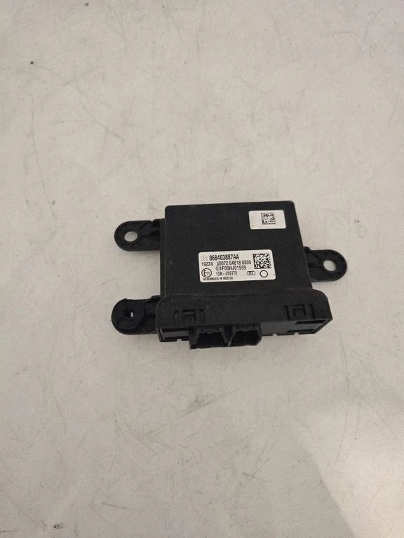Gateway control module 068403887AA