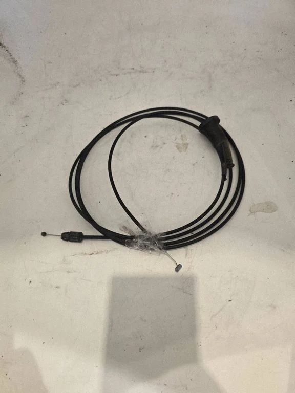 Mootorikapoti luku avamistross – Ram 1500 DT (2018-)